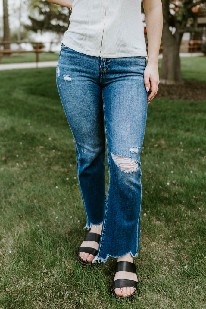 Luna Frayed Step Hem Straight Jeans | Risen
