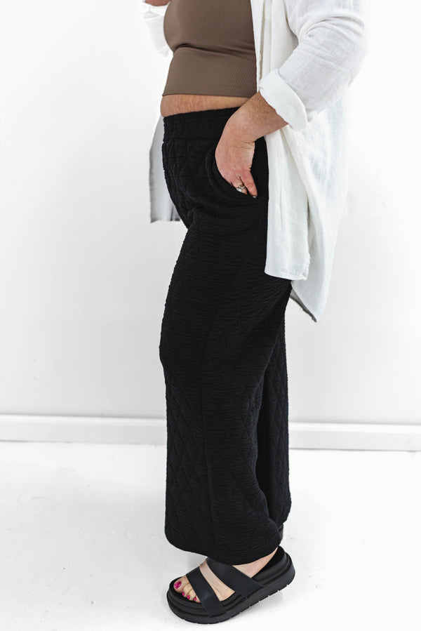 Transform Yourself Curvy Quilted Crop Pants