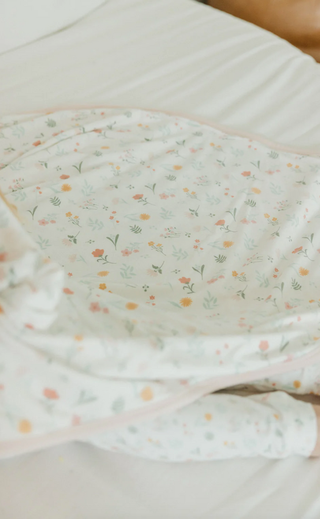 Mabel 3-Layer Stretchy Quilt | Copper Pearl