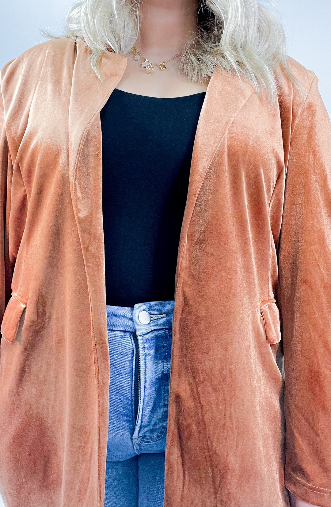 Velvet Collared Lapel Tailored Curvy Blazer