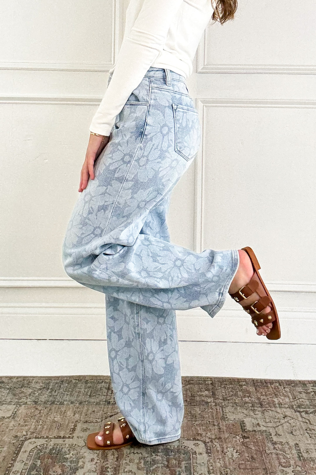 Risen High Rise Wide Baggy Jeans with Floral Print