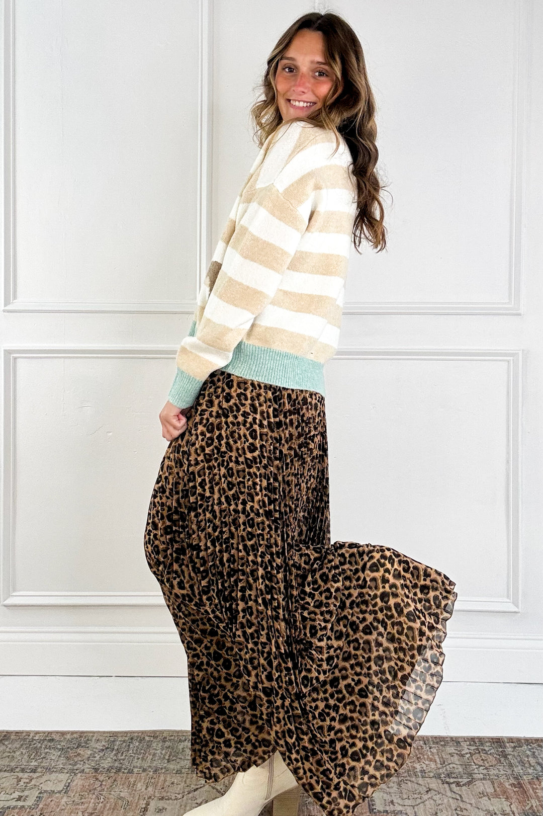 Horse Jacquard Striped Crew Neck Cardigan