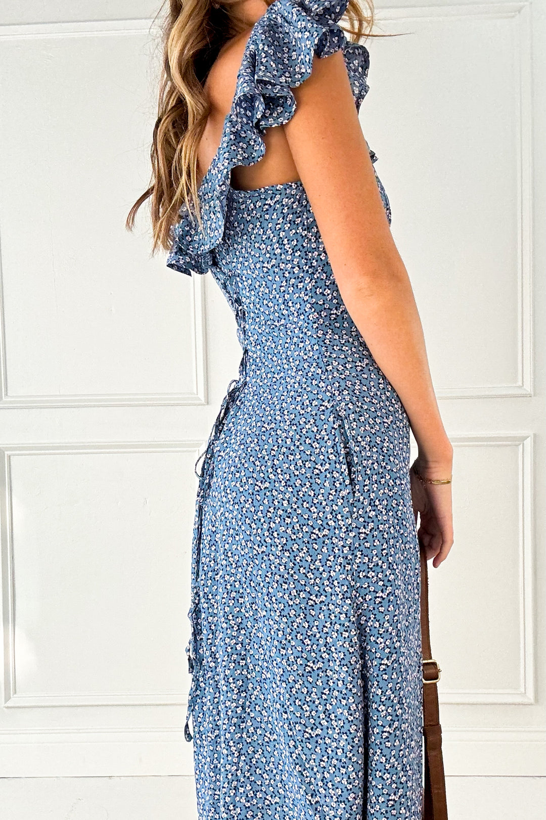 Vintage Ditsy Print Ruffled Midi Dress