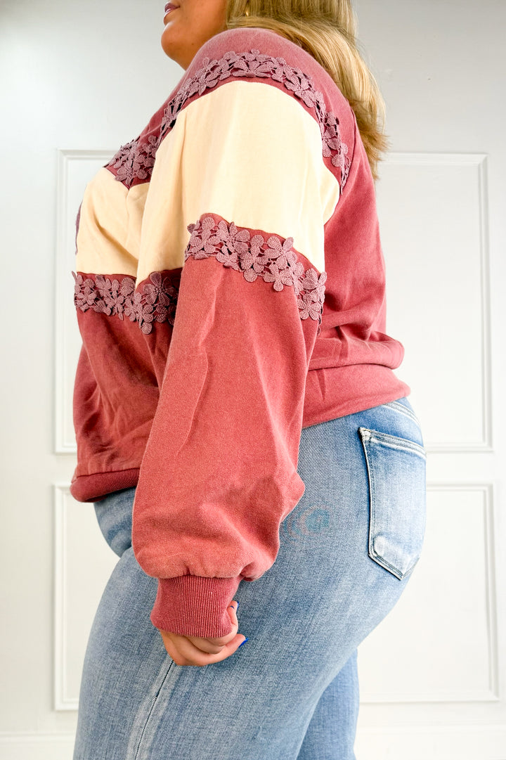 Curvy Faith Appliqué Sweatshirt