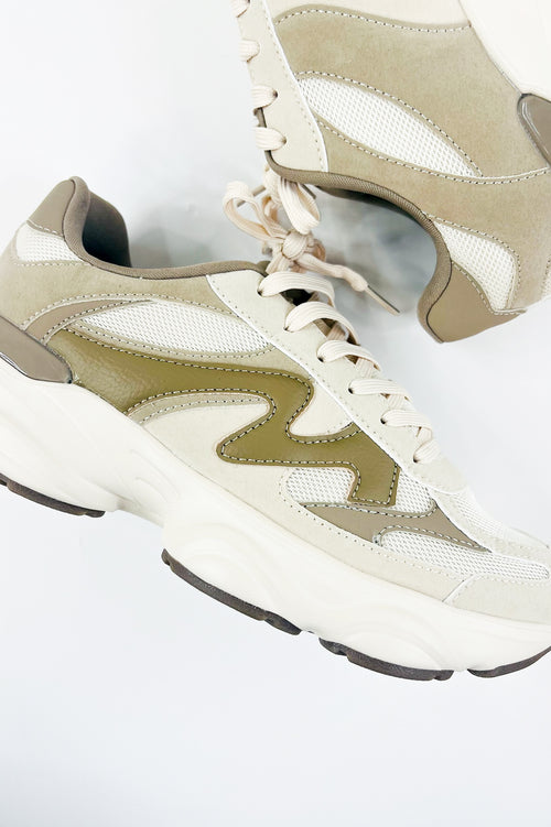 Everyday Casual Chunky Sneaker