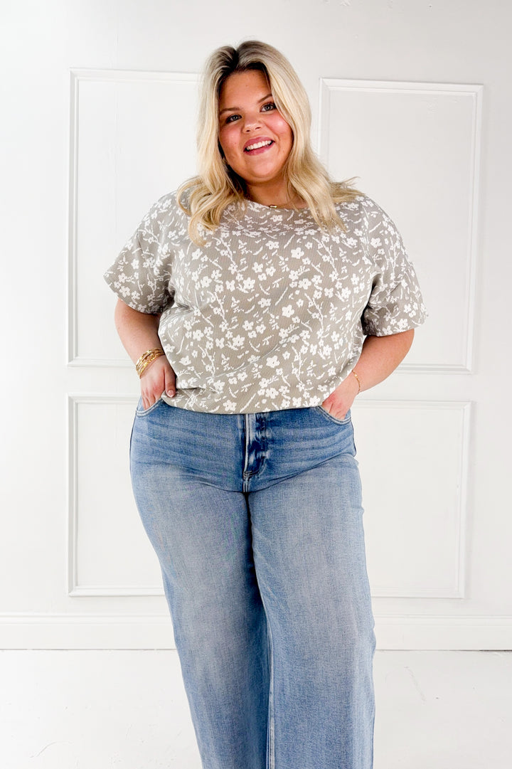 Curvy Floral Knit Jacquard Tee