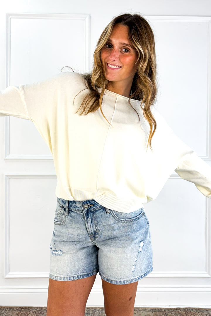Lightweight Front Seam Pullover Sweater