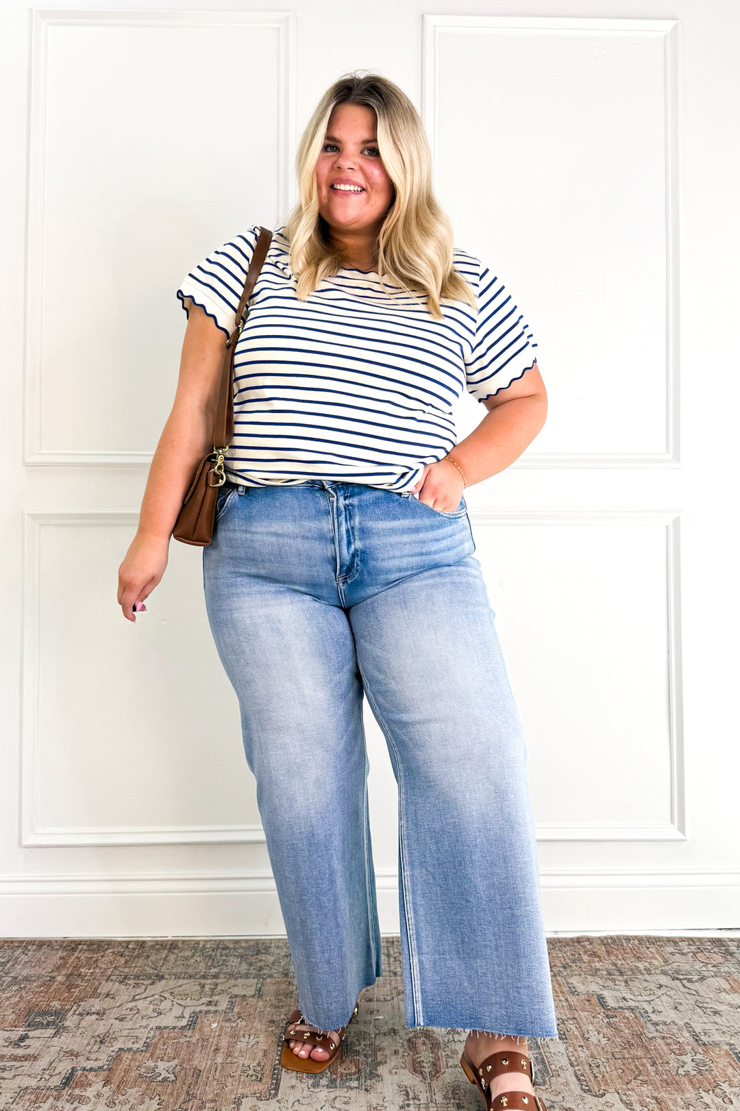 Curvy Scallop Stripe Tee