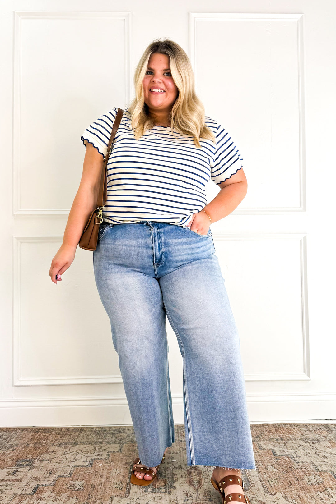 Curvy Scallop Stripe Tee