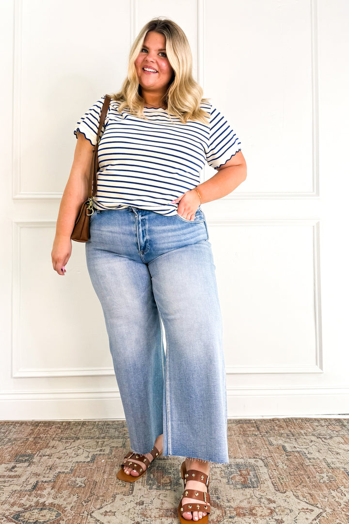 Curvy Scallop Stripe Tee
