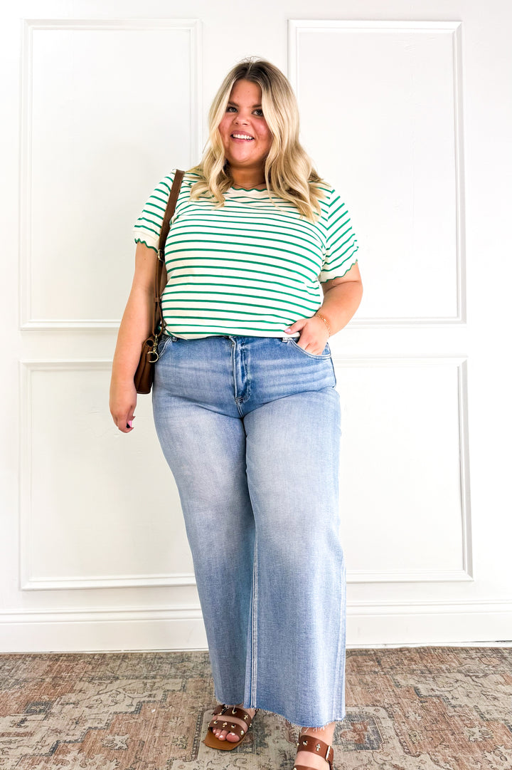 Curvy Scallop Stripe Tee