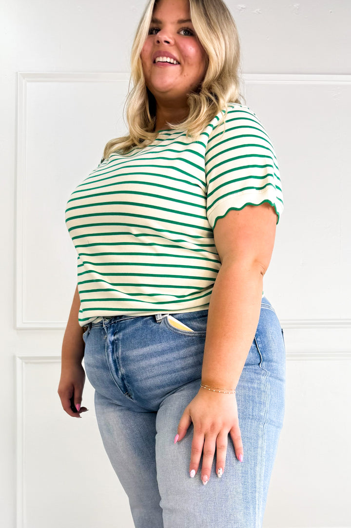 Curvy Scallop Stripe Tee