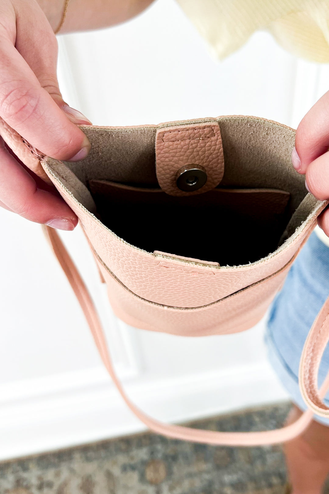 Everyday Sleek Crossbody Bag