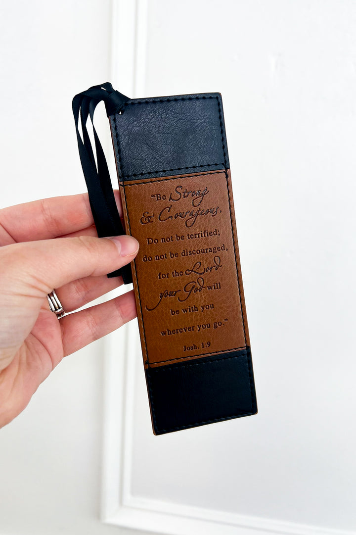 Bookmark Faux Leather Black/Brown Be Strong Josh. 1:9
