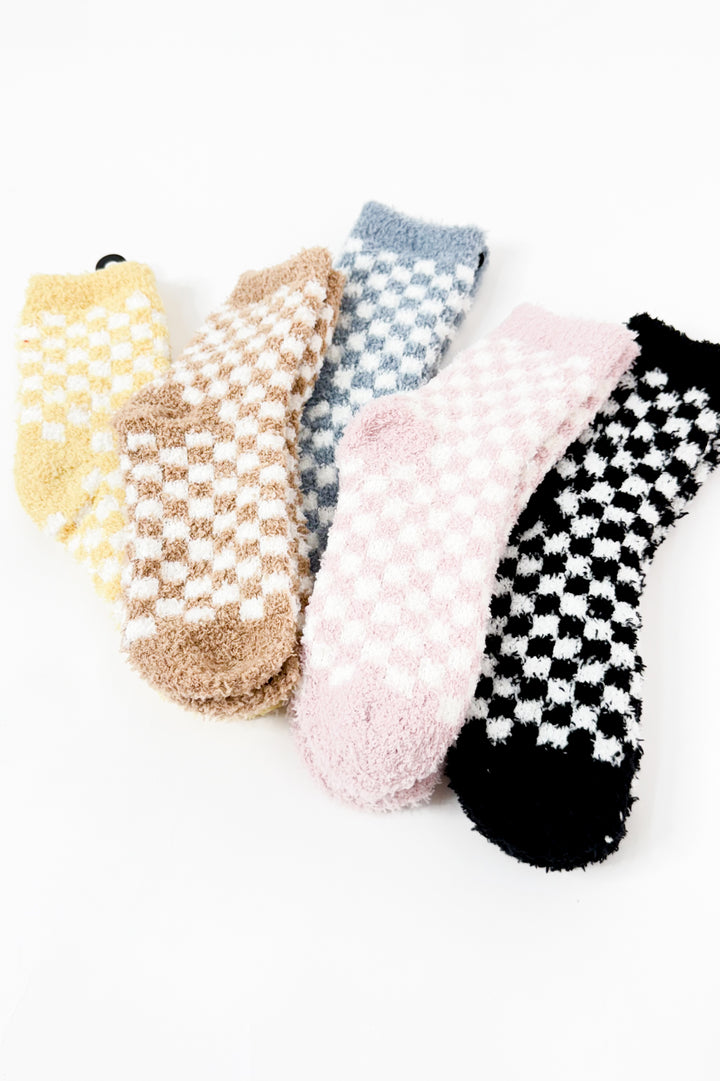 Checkerboard Pattern Fuzzy Sleep Socks