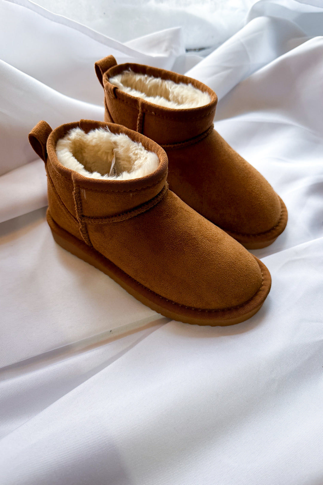 Kids Mini Sherpa Boots