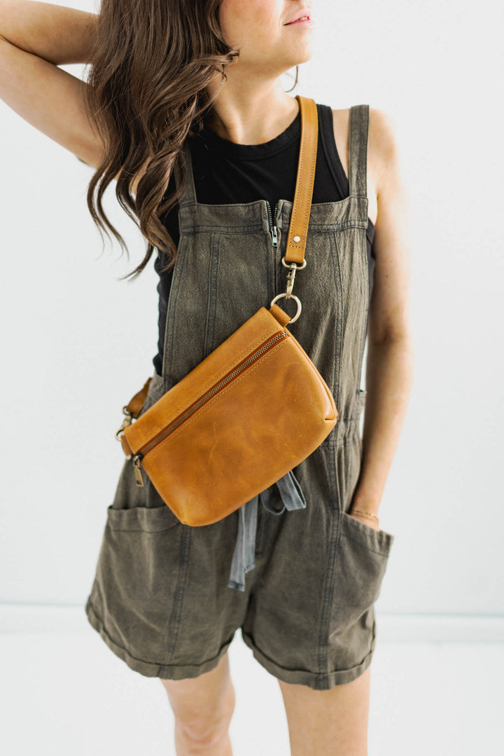Zelaki Leather Co. Agow Belt Bag