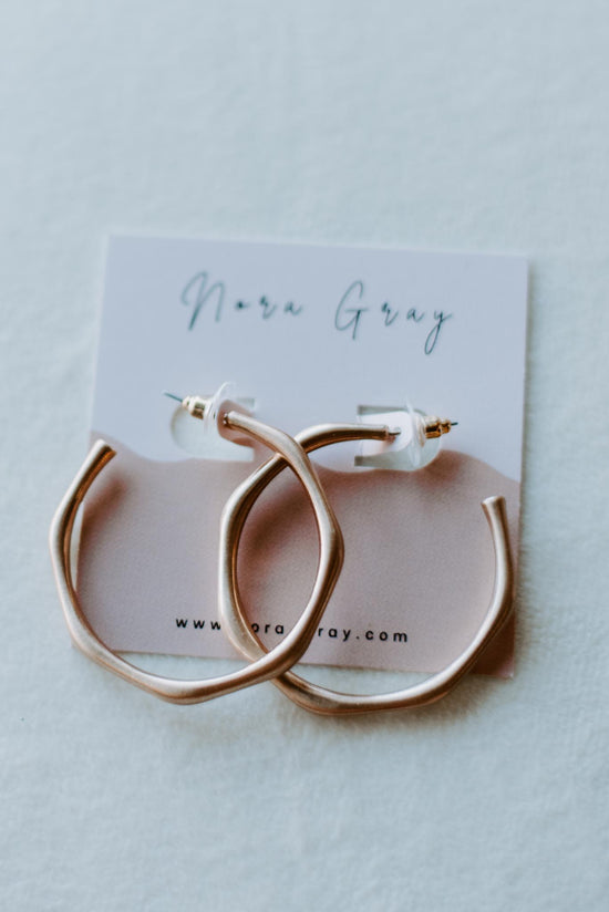 Load image into Gallery viewer, Matte Gold Statement Hoops
