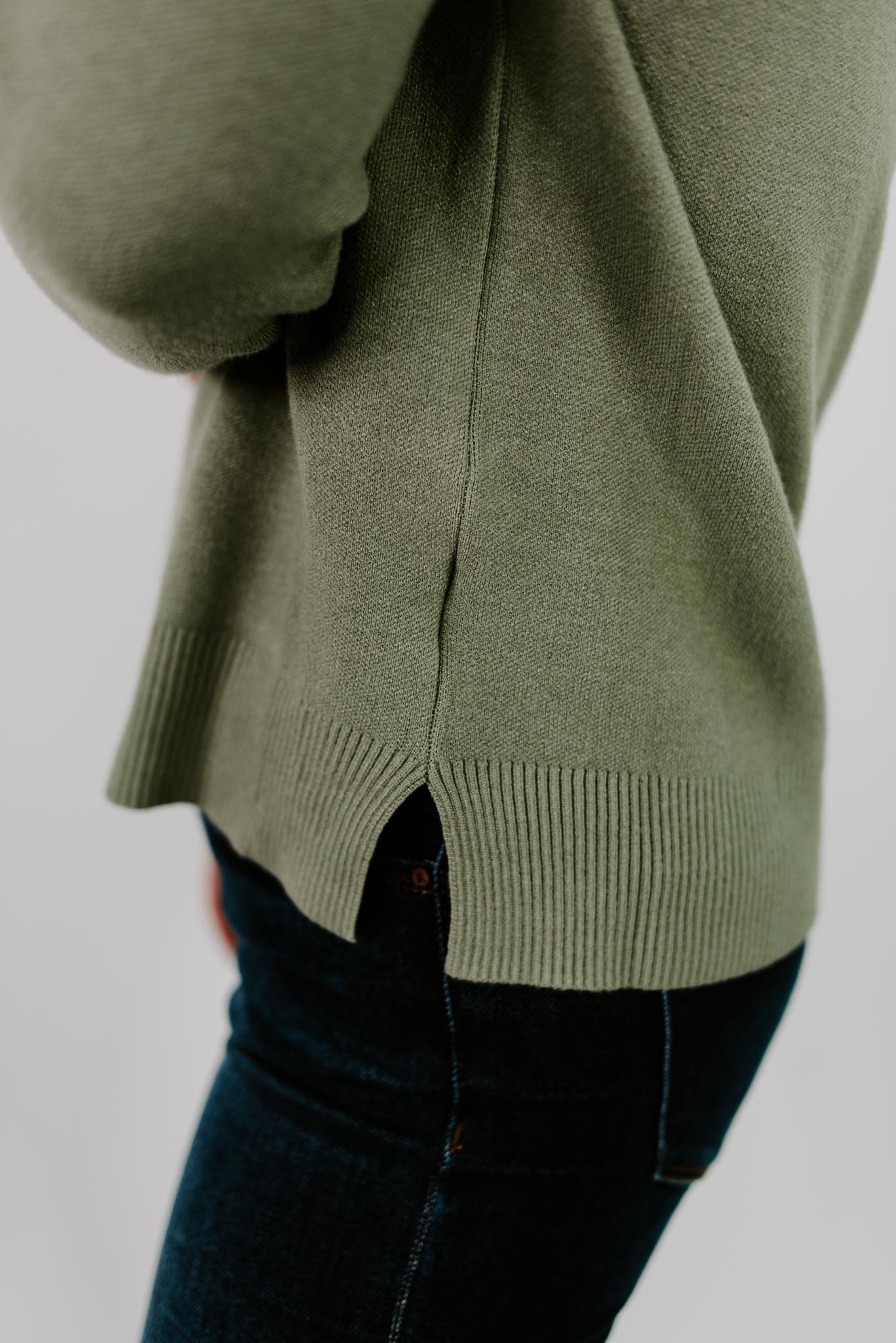 Load image into Gallery viewer, Celine Seam Detail Sweater

