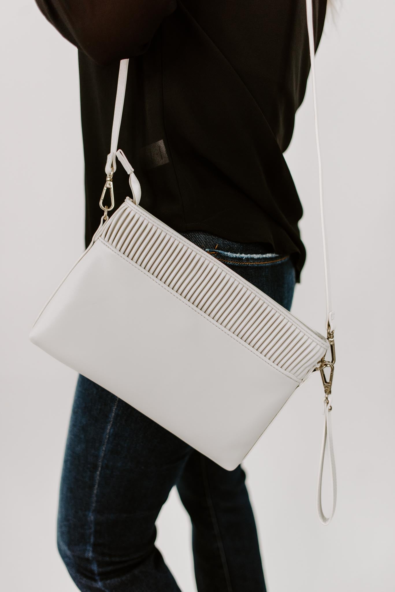 LeAnne Pleated Clutch Pouch