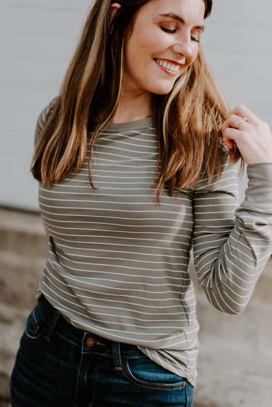 Load image into Gallery viewer, Thea Long Sleeve Stripe Top
