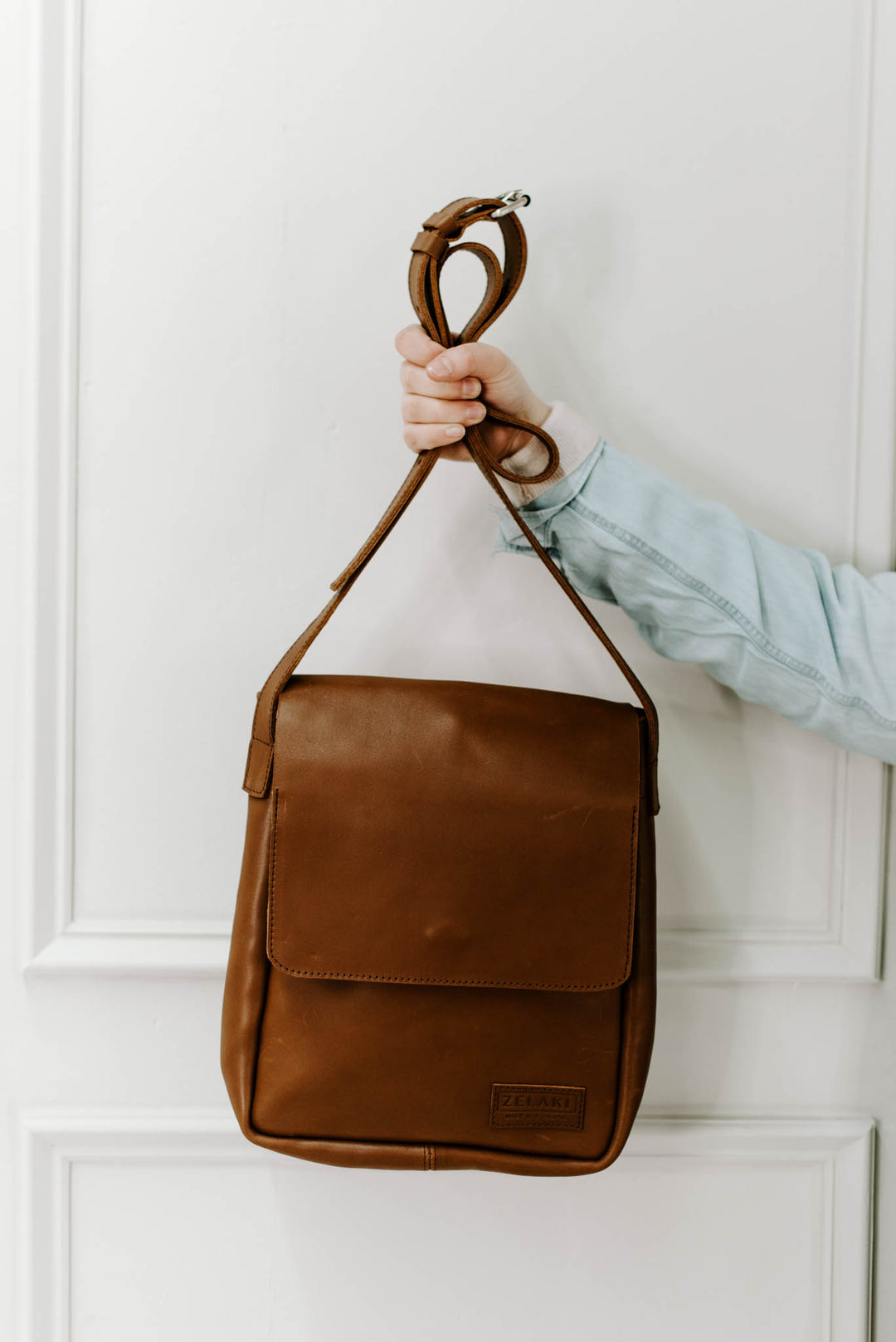 Zelaki Leather Co. Sira Crossbody in Brown