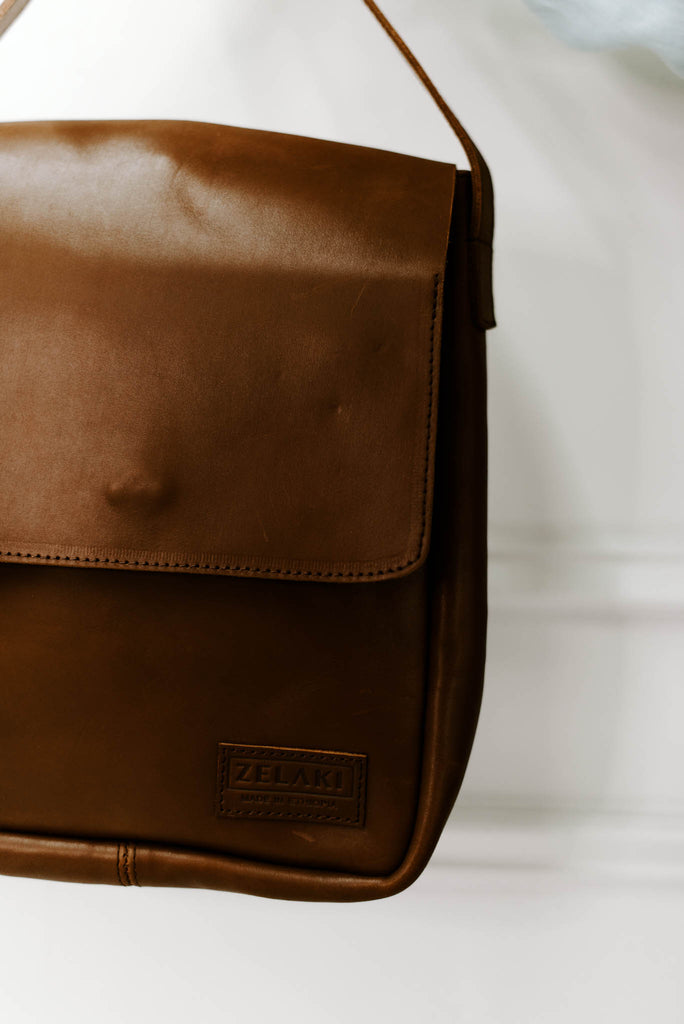 Zelaki Leather Co. Sira Crossbody Bag
