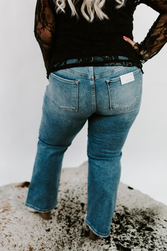 Demi Curvy Hi-Rise Washed Denim Jeans | Risen
