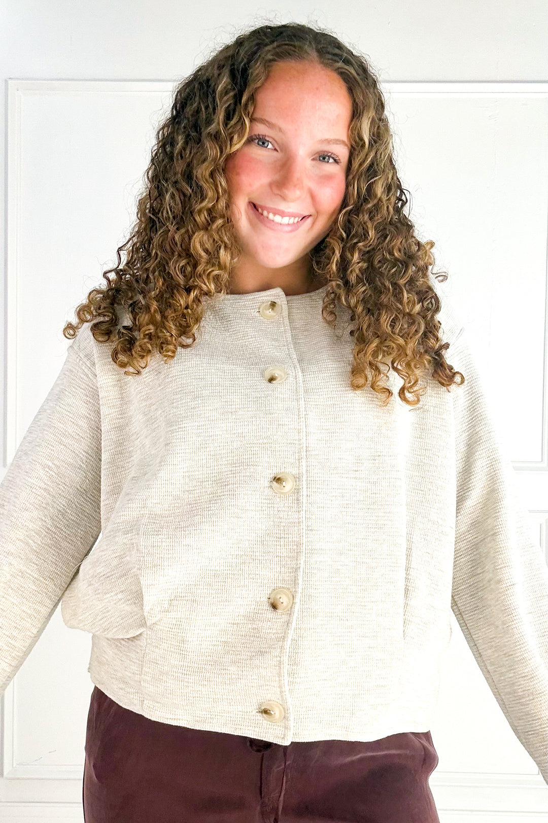 Round Neck Long Sleeve Barrel Hem Jacket