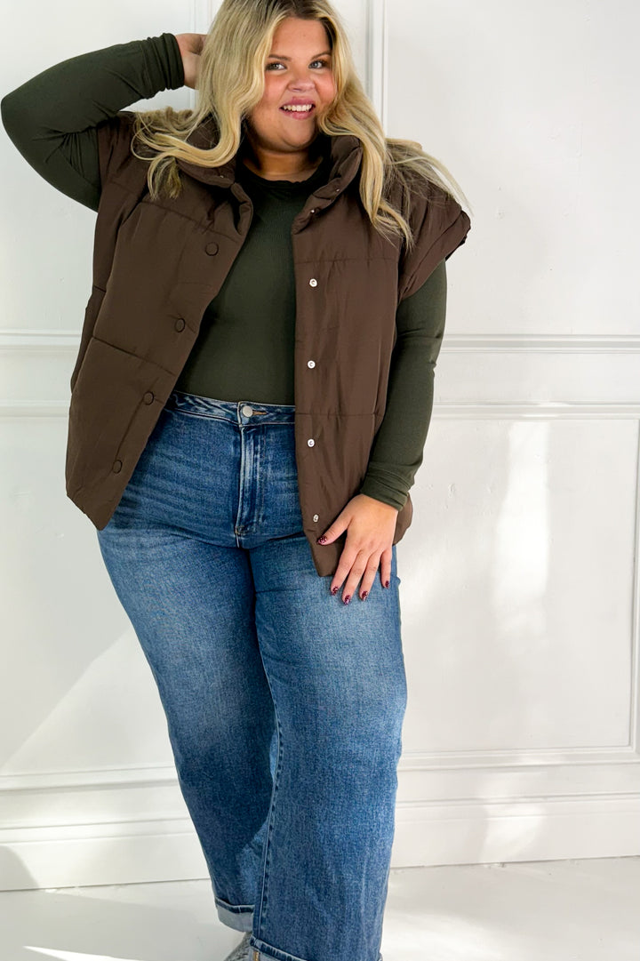 Oversize Snap Button Puffer Curvy Vest