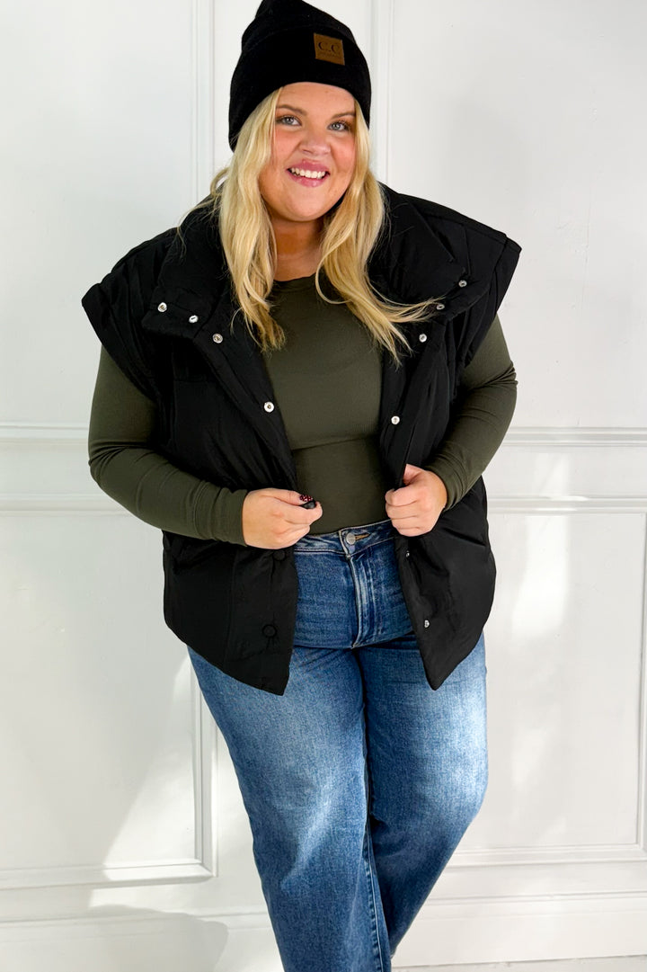Oversize Snap Button Puffer Curvy Vest
