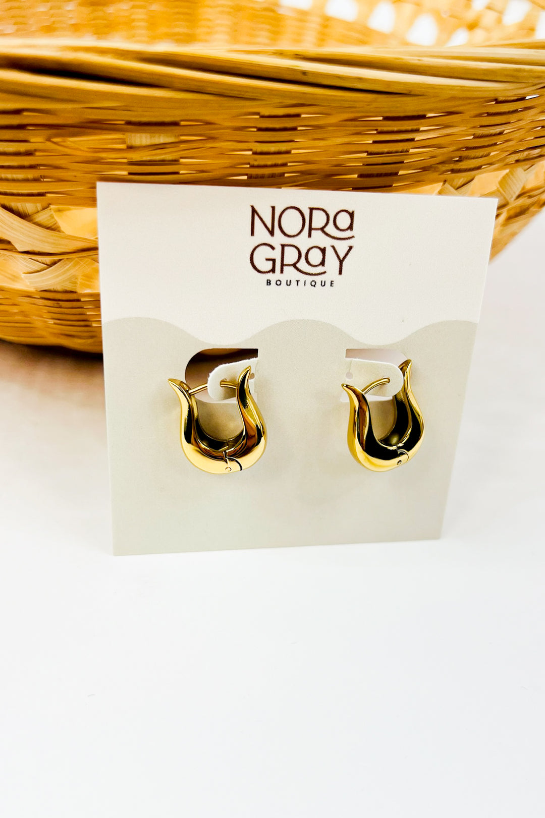 18K Gold Chunky Huggie Hoop Earrings