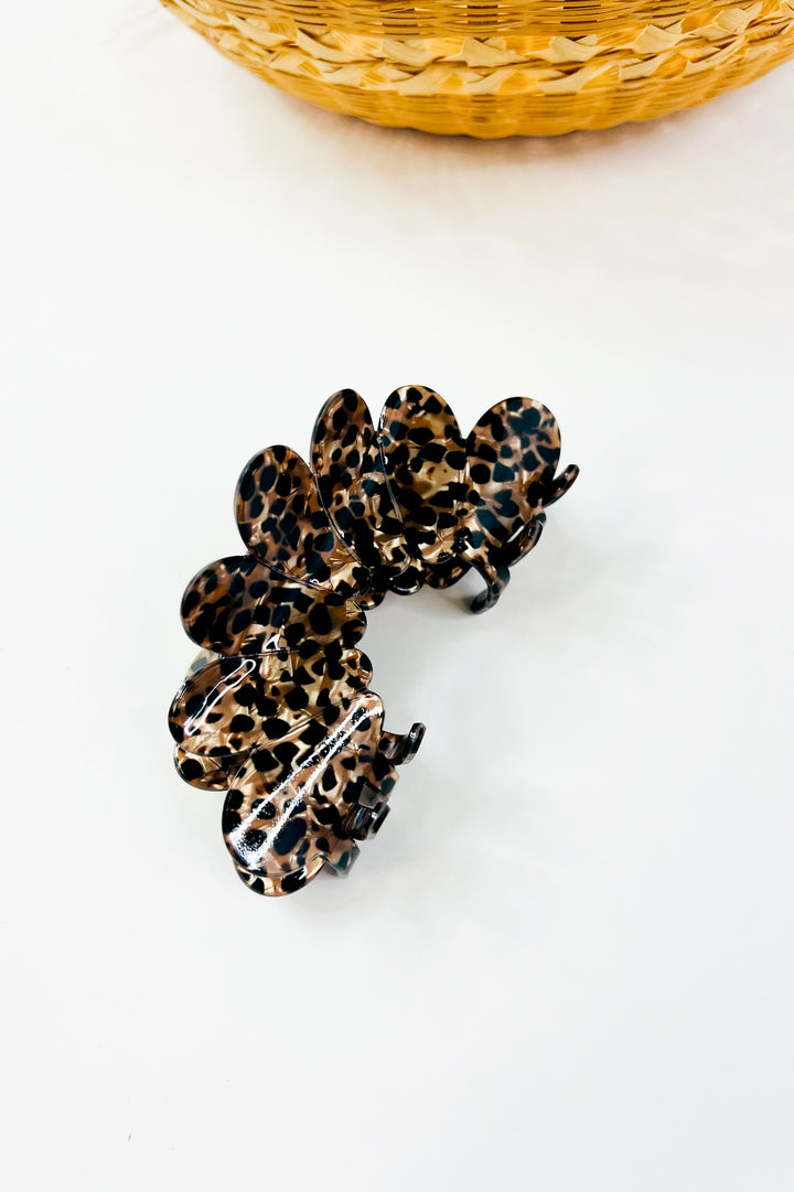 Jumbo Leopard Print Hair Claw Clip