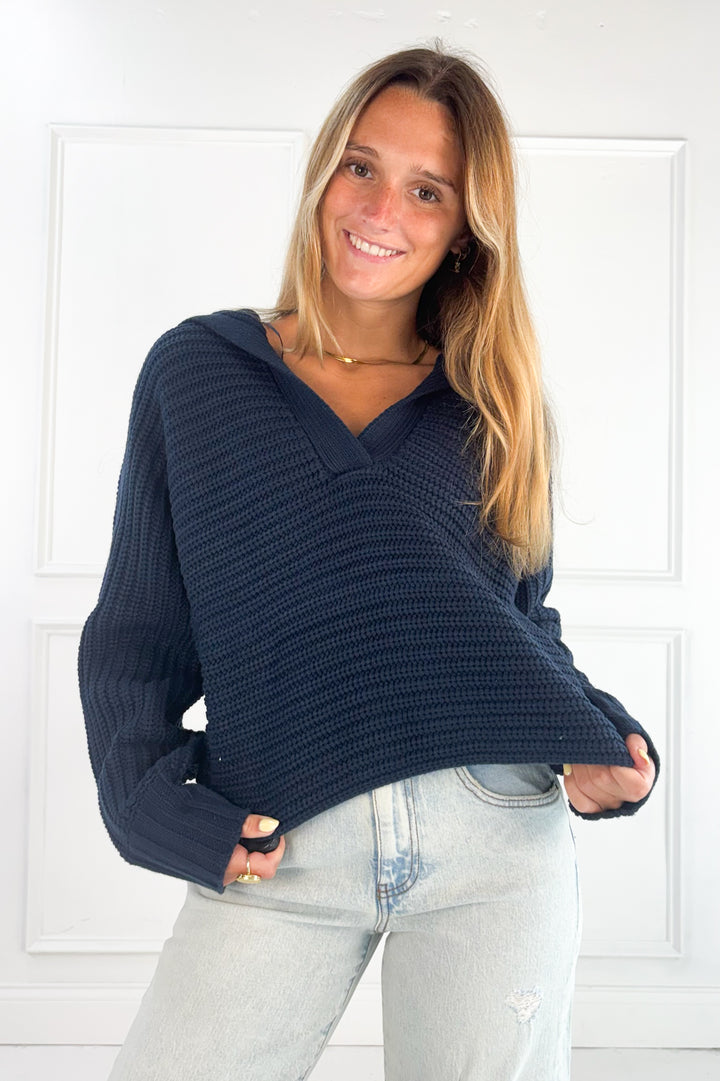 Textured Collared Knit Sweater Top