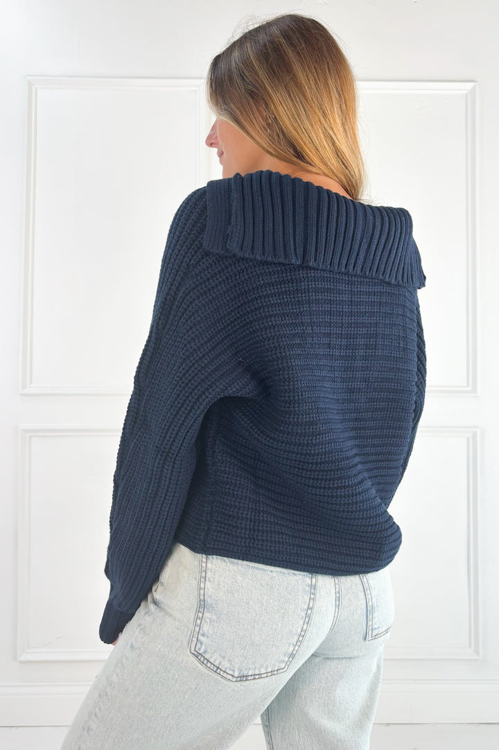Textured Collared Knit Sweater Top