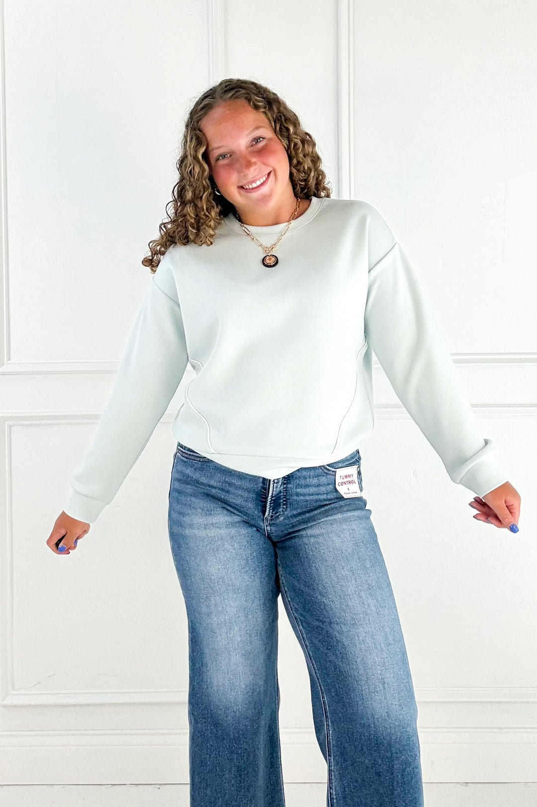 Britney Top By Thread and Supply