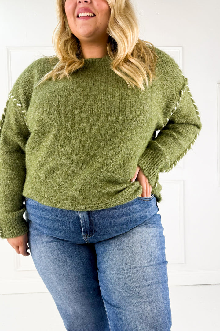 Stitch Detail Curvy Wool Knit Sweater