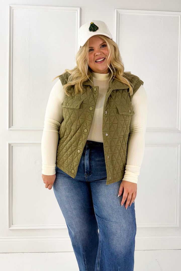 Quilted Snap Button Curvy Vest
