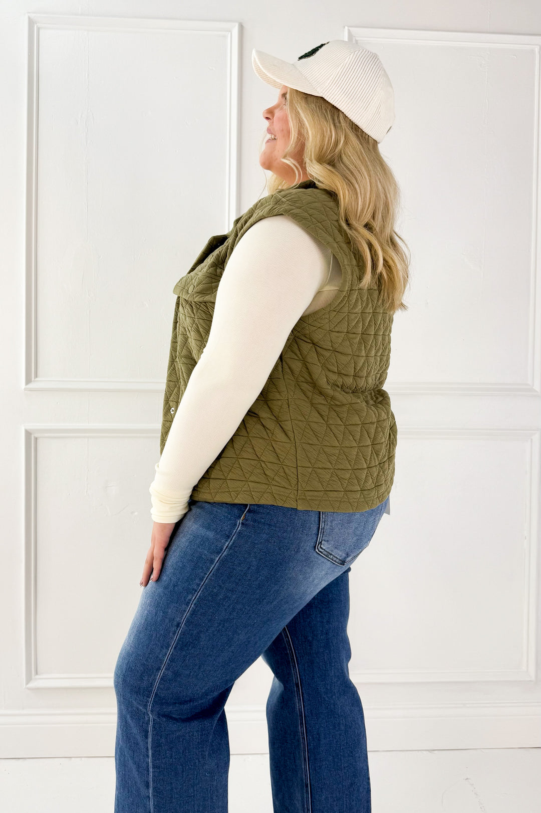 Quilted Snap Button Curvy Vest