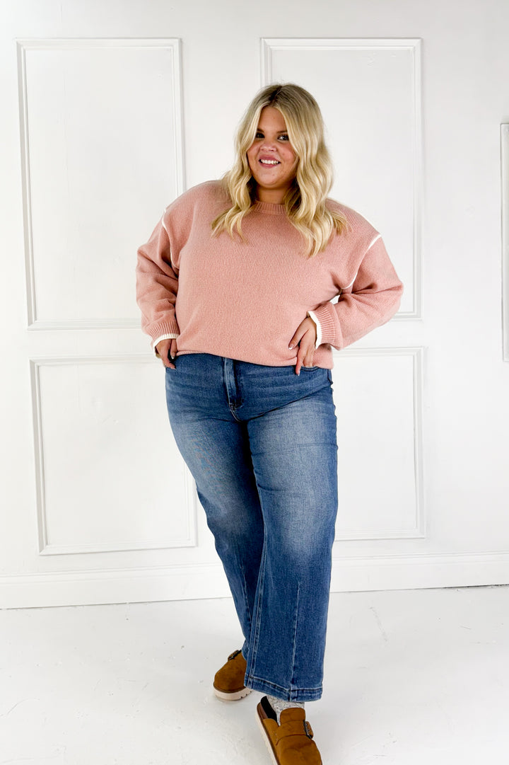 Contrast Trim Curvy Knit Sweater