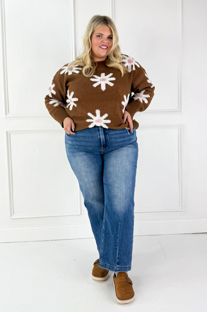 Daisy Detail Oversized Curvy Sweater