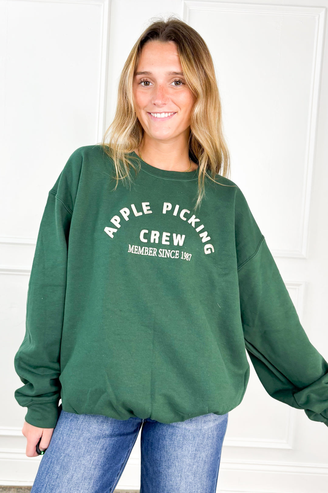 Apple Picking Crew Graphic Sweatshirt