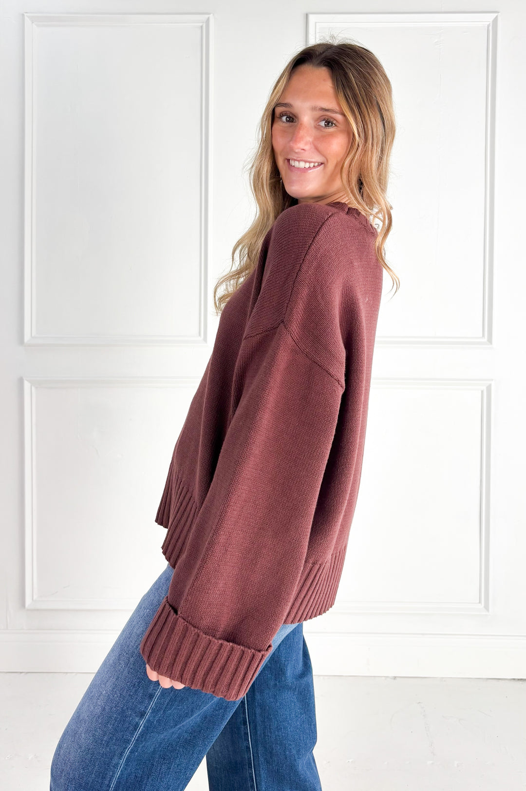 Cozy Cuff Oversized Sweater – Cocoa