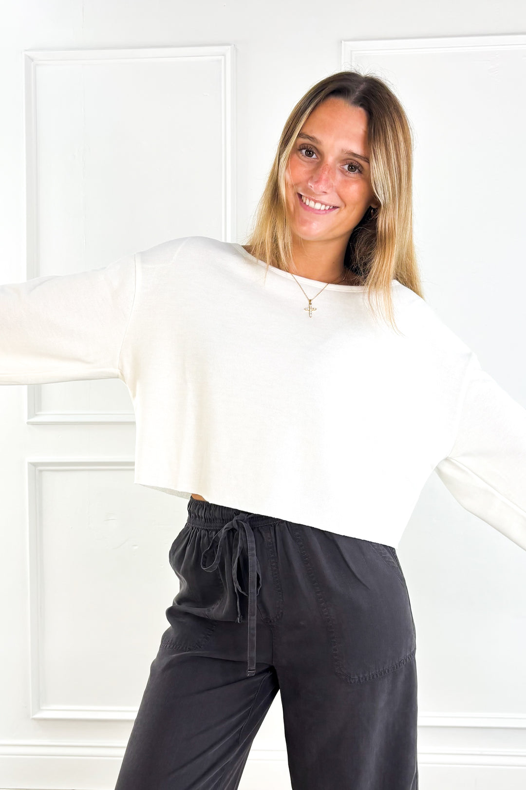 Cool Off-Shoulder Pullover