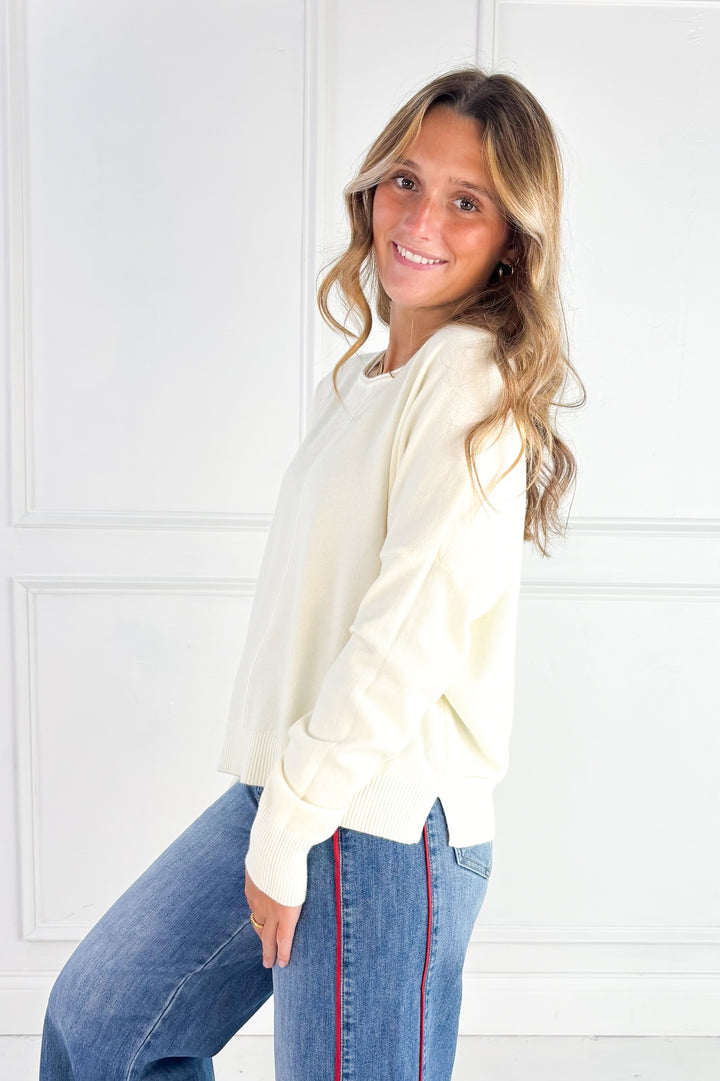 Lightweight Front Seam Pullover Sweater