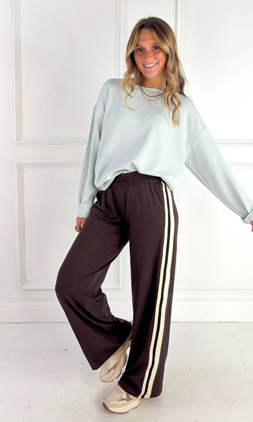 Britney Top By Thread and Supply