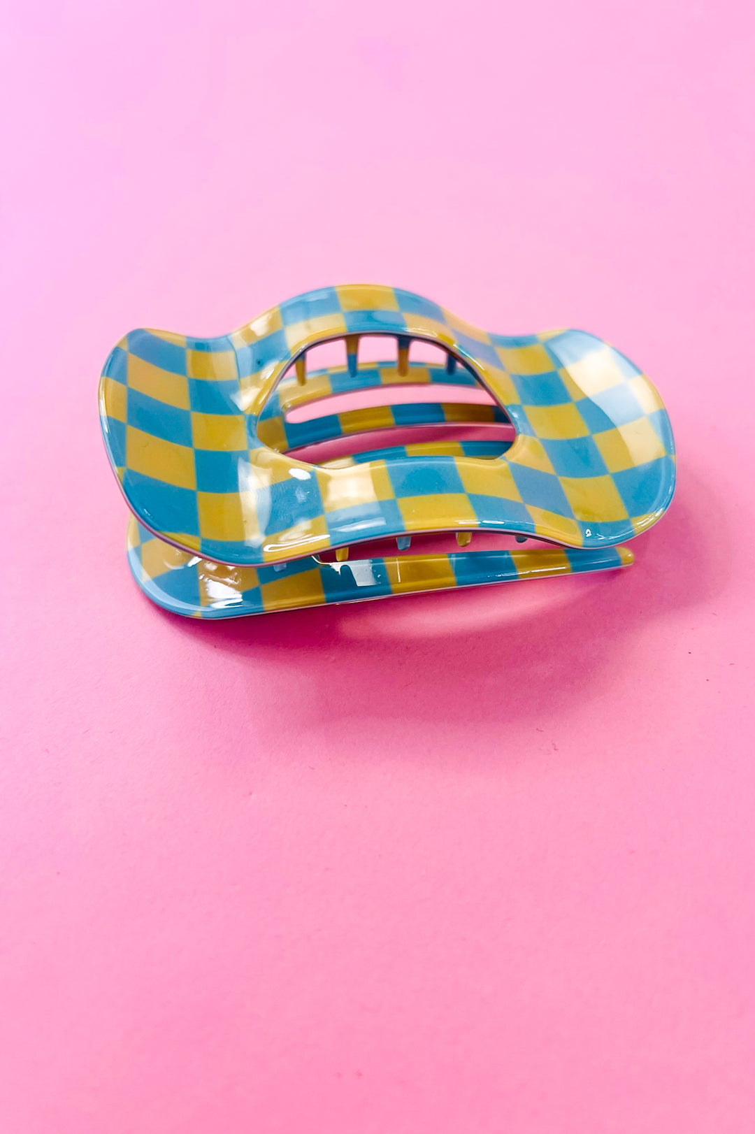 Flat Checkered Hair Claw Clip