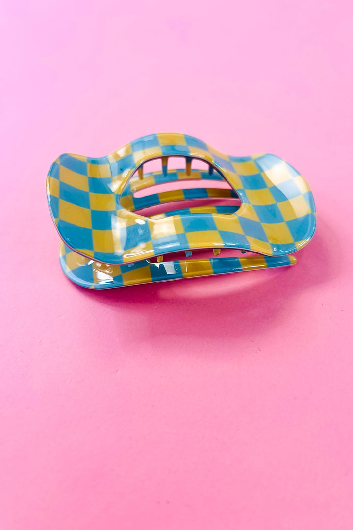 Flat Checkered Hair Claw Clip