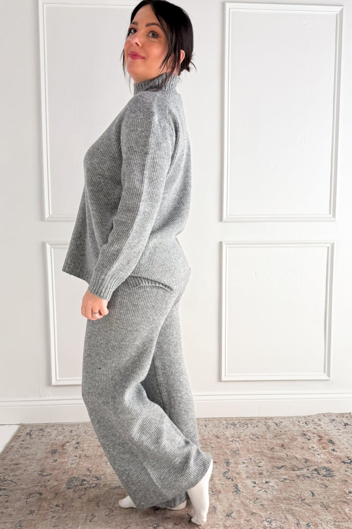 Ribbed Wide Leg Knit Pants