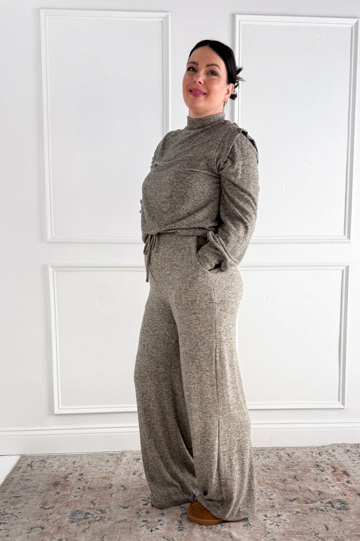 Long Sleeve Shoulder Band Brushed Rib Top